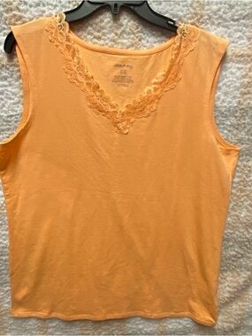 White Stag Orange Peach Lace-Trim V-Neck Sleeveless Tank Women’s Size XL (16-18)